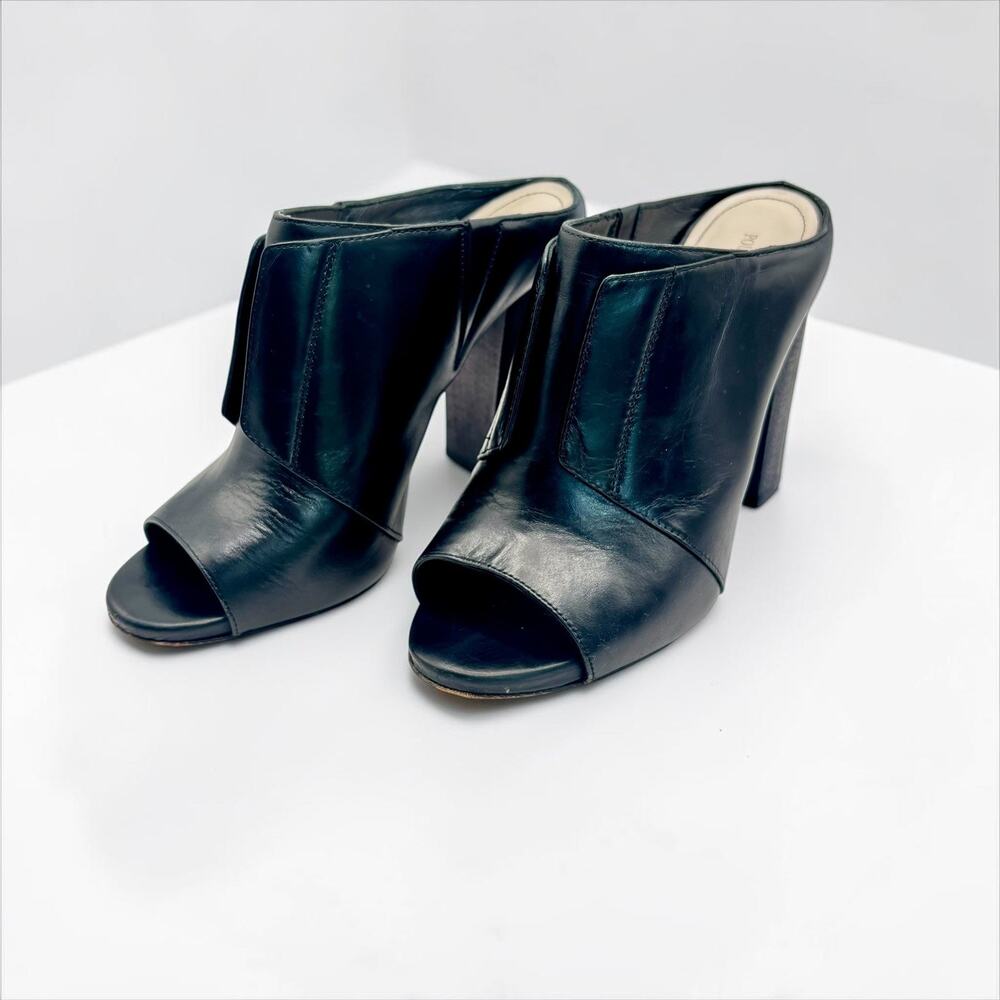 Pour La Victoire Booties Size 7 Eva Shooties Black Womens Heel Shoes Peep Toe